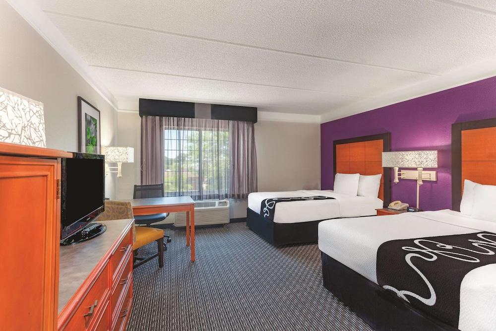 La Quinta By Wyndham Myrtle Beach Broadway Area Exterior photo